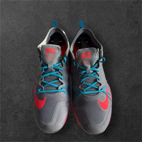 Nike Sneaker Free Cross Compete Women's Gray and Red Training Shoe SZ/7.5 - Picture 3 of 11